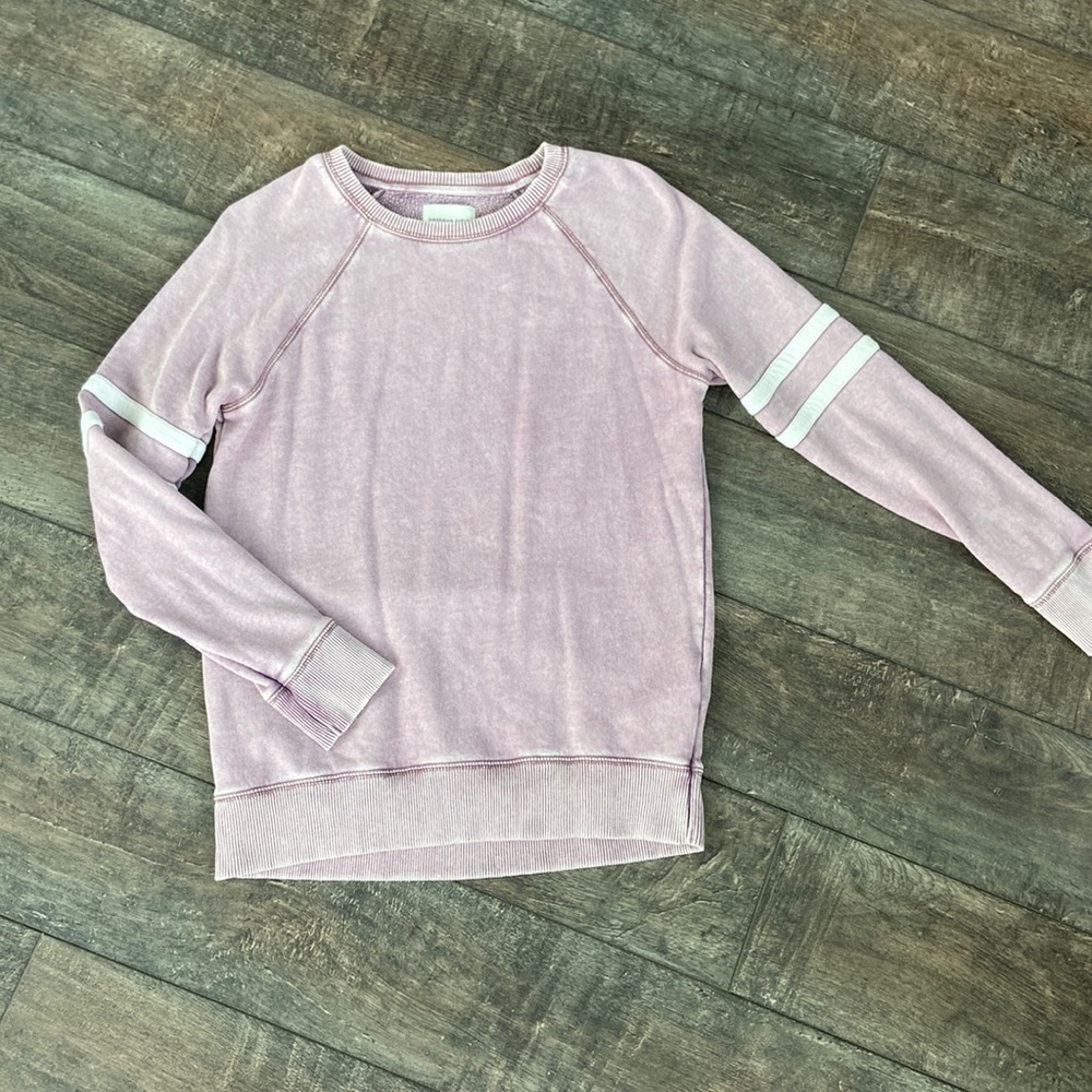 American Eagle crew neck